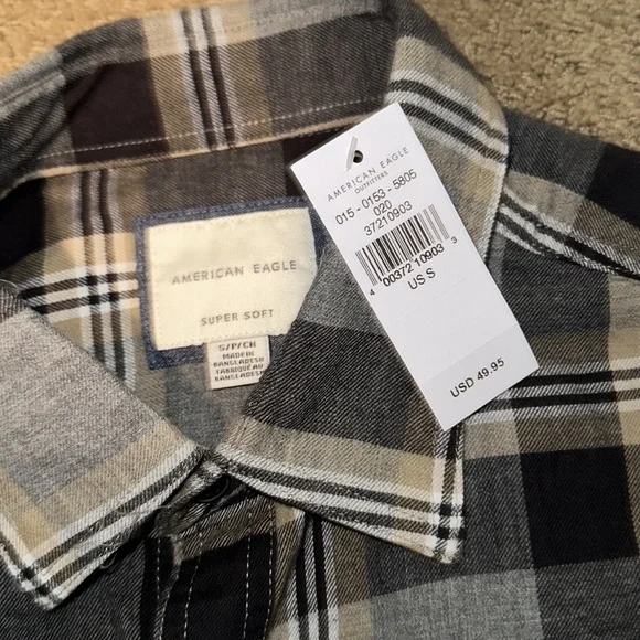 American Eagle Grey and Black Super Soft Flannel Shirt - Picture 2 of 3